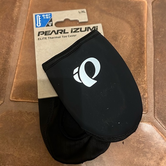 Pearl Izumi Other - Pearl Izumi Elite Thermal Toe Cover L/XL